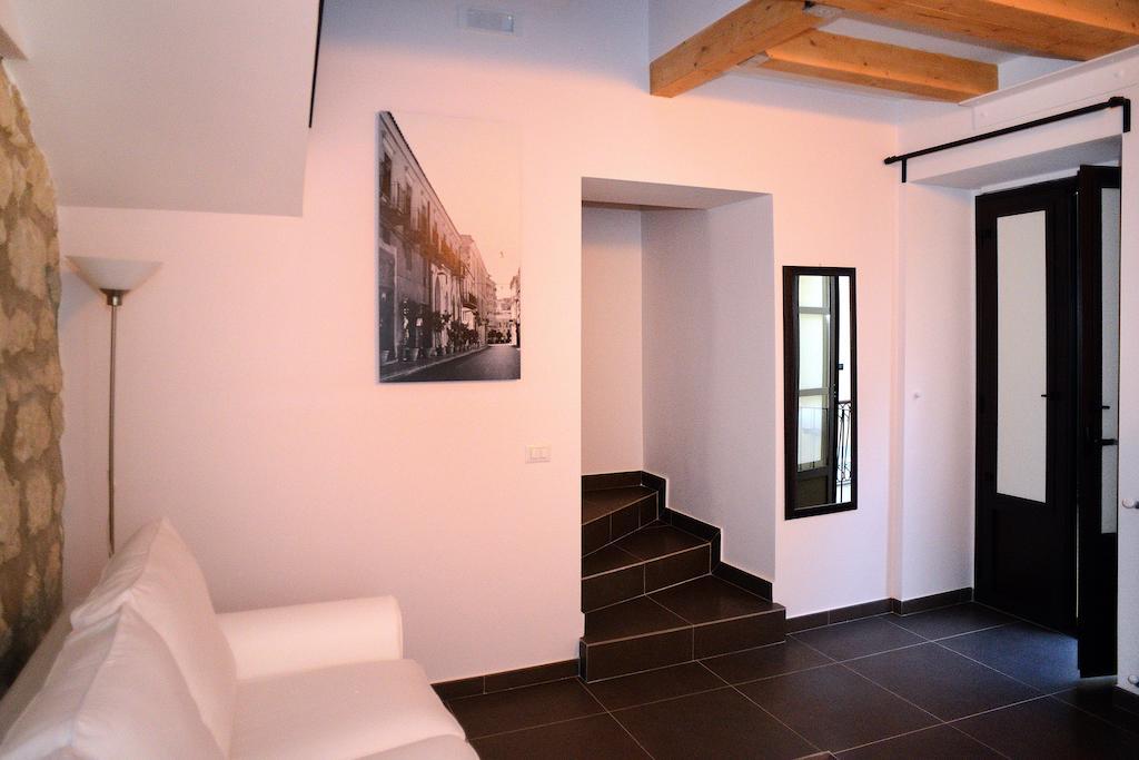 B&B Thule Caltanissetta Ngoại thất bức ảnh